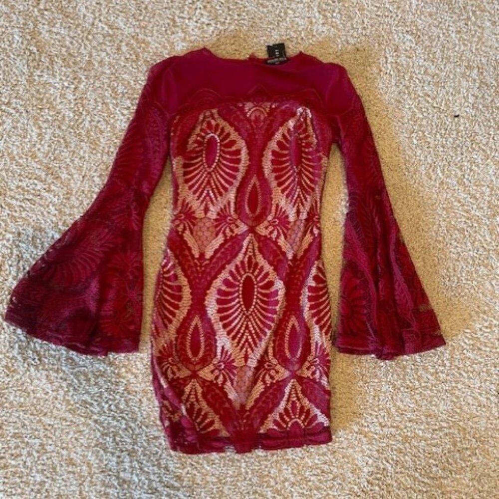 Fashion Nova Bell Sleeve Laced Dress